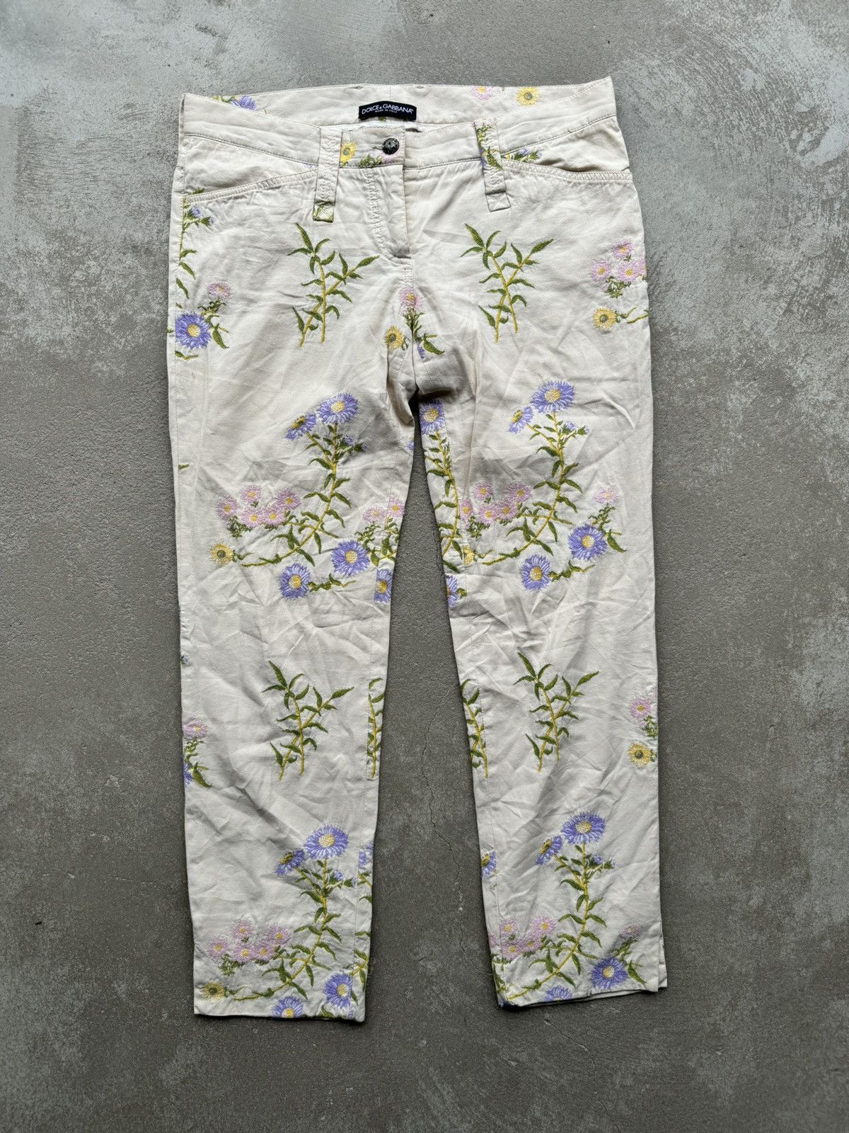 image of Dolce Gabbana x Vintage Dolce&gabbana Flowers Embroidered Pants in Cream, Women's (Size 30)