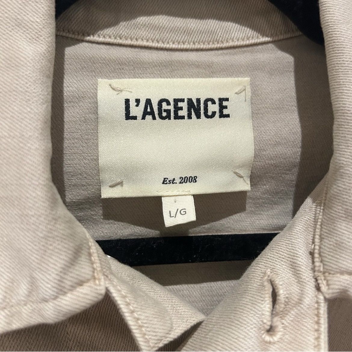 L'AGENCE L'AGENCE Janelle Jean Jacket in Biscuit Size L Size L / US 10 / IT 46 - 4 Thumbnail