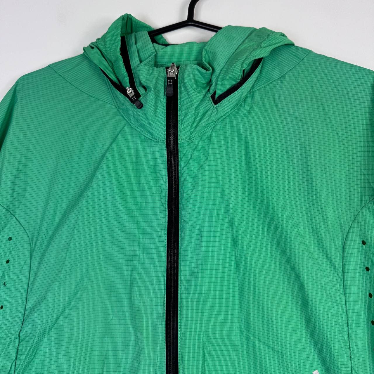 Adidas Adidas Green Lightweight Windbreaker Jacket Full Zip Size L Size US L / EU 52-54 / 3 - 3 Thumbnail
