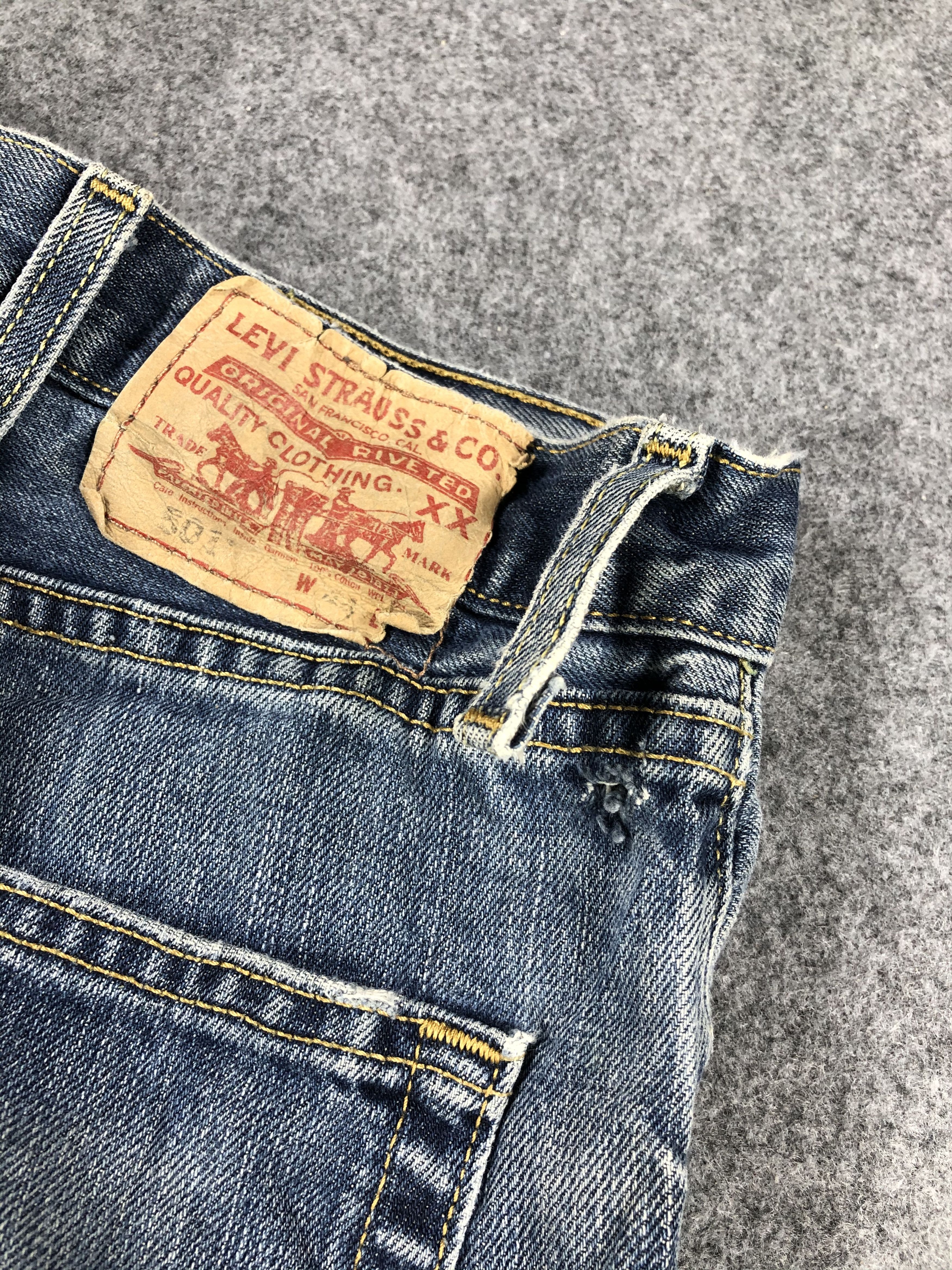 Levi's Vintage Levis Jeans Lot 501-JM699 Size US 43 - 11 Thumbnail