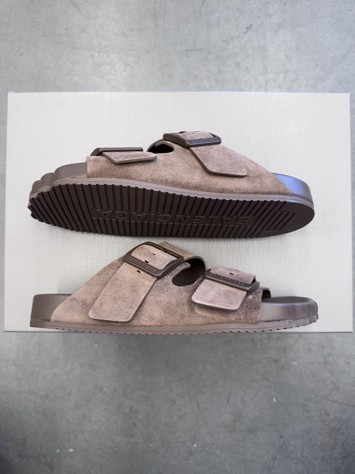 Balenciaga Balenciaga Brown Suede Sunday Sandals Size US 7.5 / EU 40-41 - 3 Thumbnail
