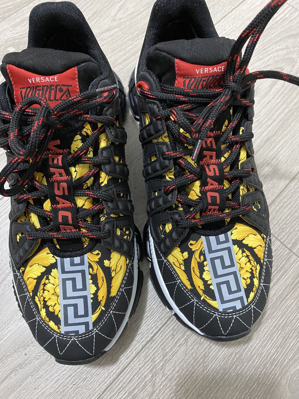 Versace Versace Trigreca Sneakers Black/Gold Size US 9 / EU 42 - 5 Thumbnail