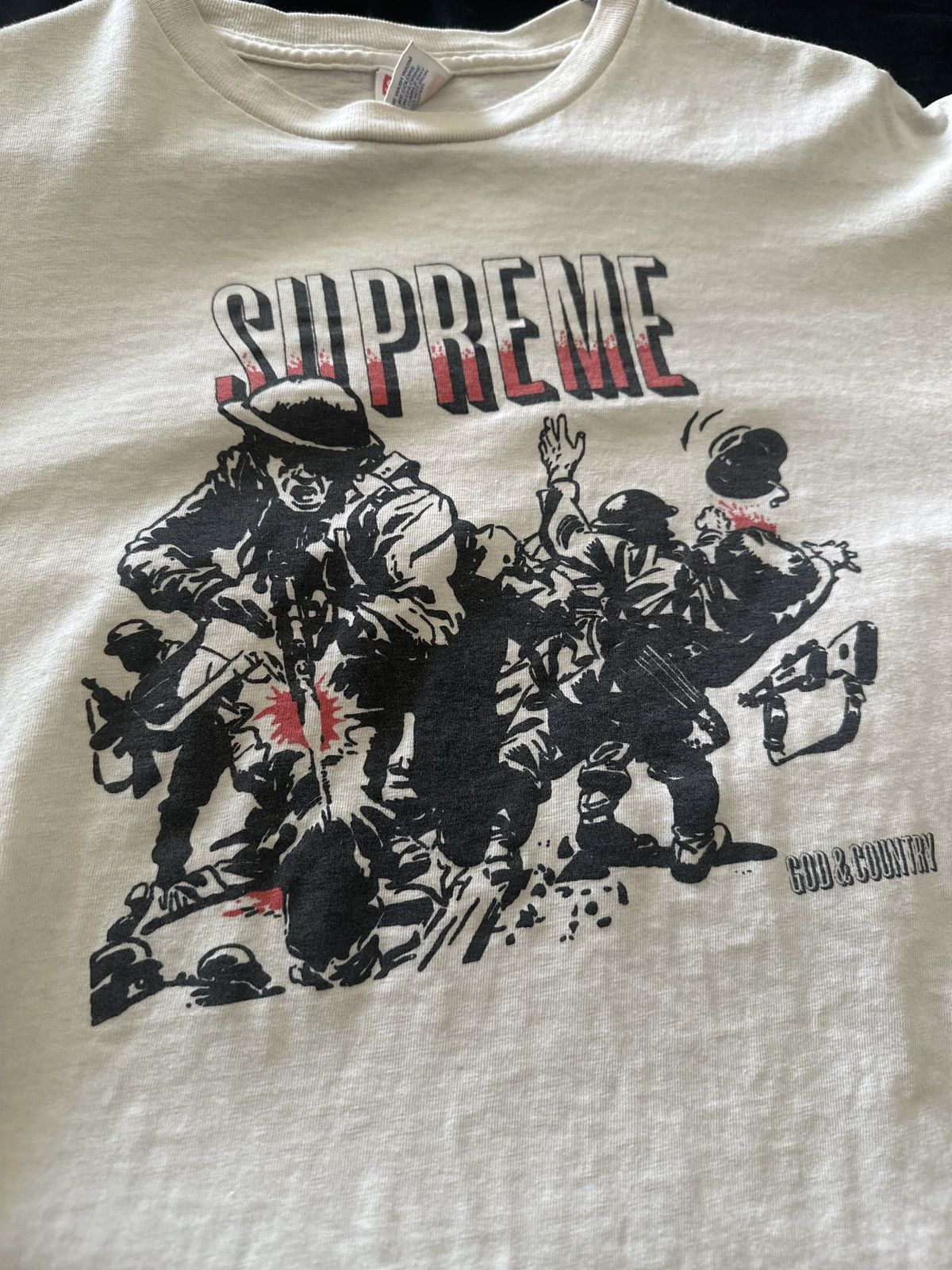 Supreme Supreme God & Country tee Size US L / EU 52-54 / 3 - 3 Thumbnail