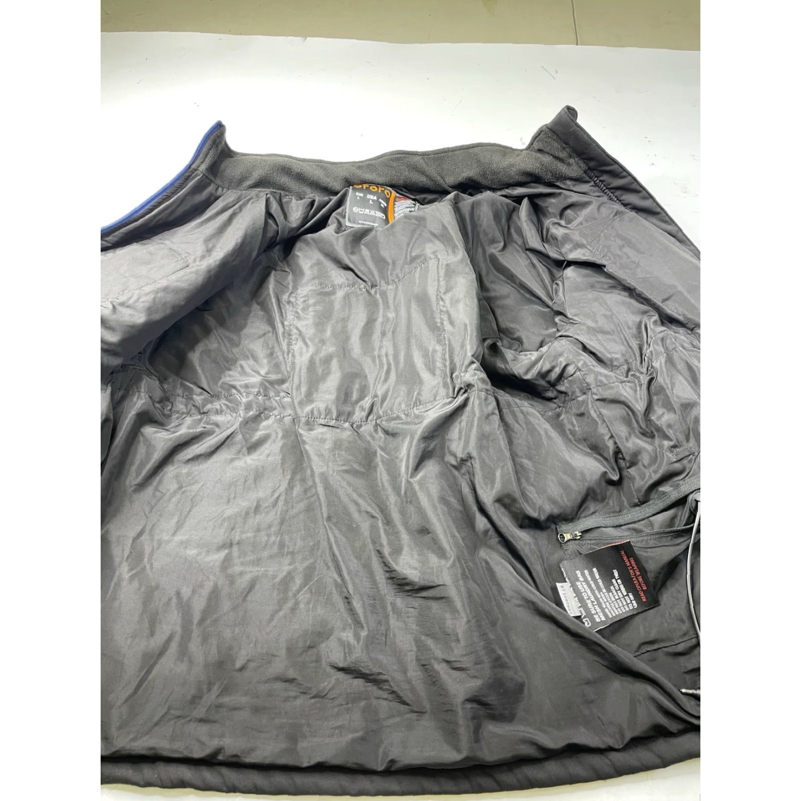 Vintage VINTAGE ORORO Mens Heated Jacket Black No Battery Hood? Size US M / EU 48-50 / 2 - 2 Thumbnail