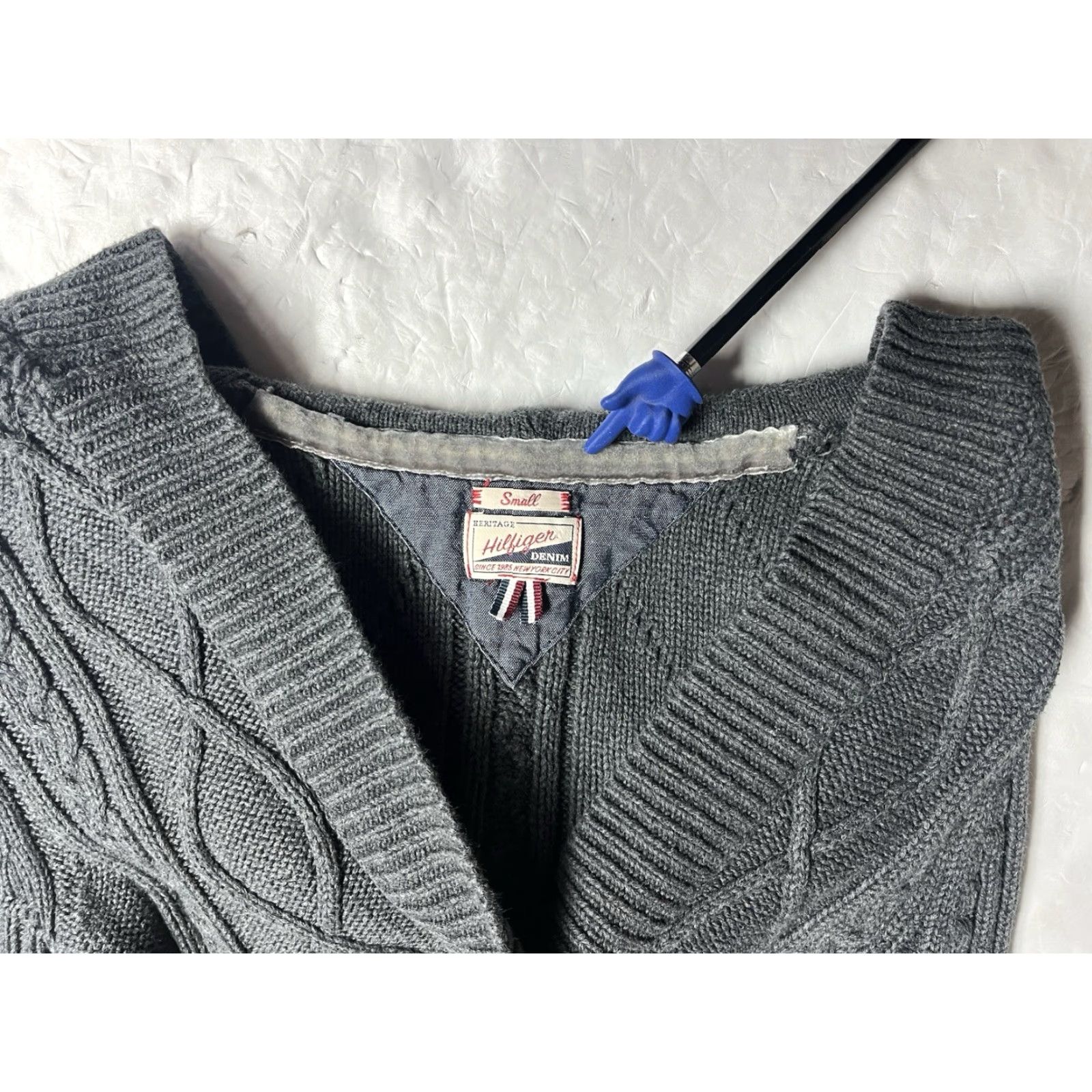 Tommy Hilfiger VINTAGE Tommy Hilfiger Gray Hooded Knit Button Sweater Women's Size S Cardigan, Knit, Button, Hooded, Gray, Women, Size Small Size S / US 4 / IT 40 - 7 Thumbnail