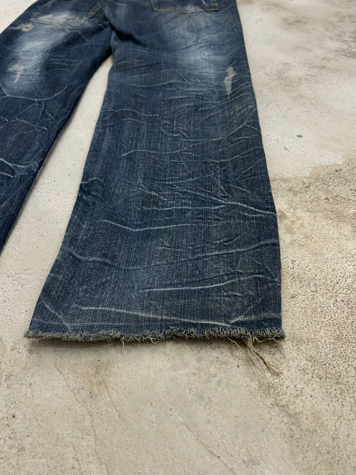 GOSTAR DE FUGA Vintage Y2k Nylaus Distressed Clawn Marks Straight Cut Size US 33 - 12 Thumbnail