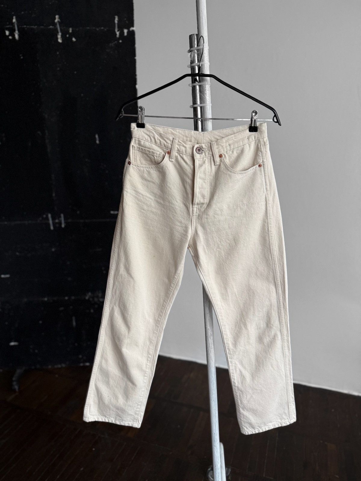 3x1 3x1 NYC Wmns Austin Crop White High Waist Straight Leg Jeans Size 28" / US 6 / IT 42 - 1 Thumbnail