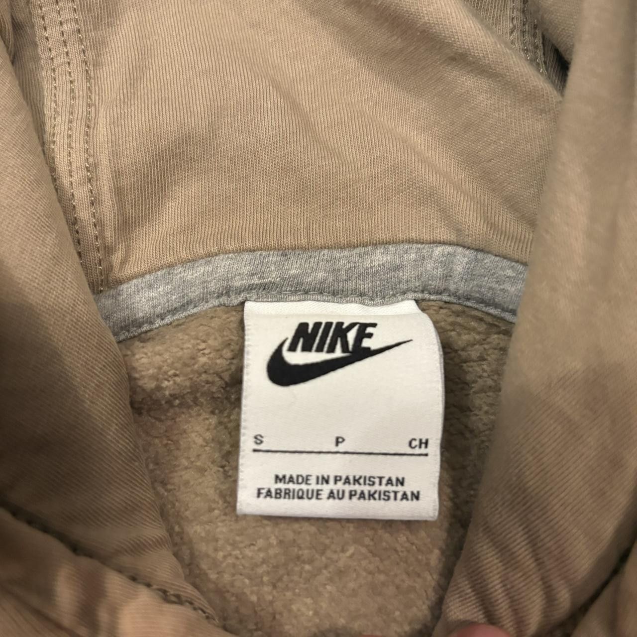 Nike Crazy Vintage Y2K/2000s Nike Beige Streetwear Style Essential Hoodie! Size US S / EU 44-46 / 1 - 4 Thumbnail