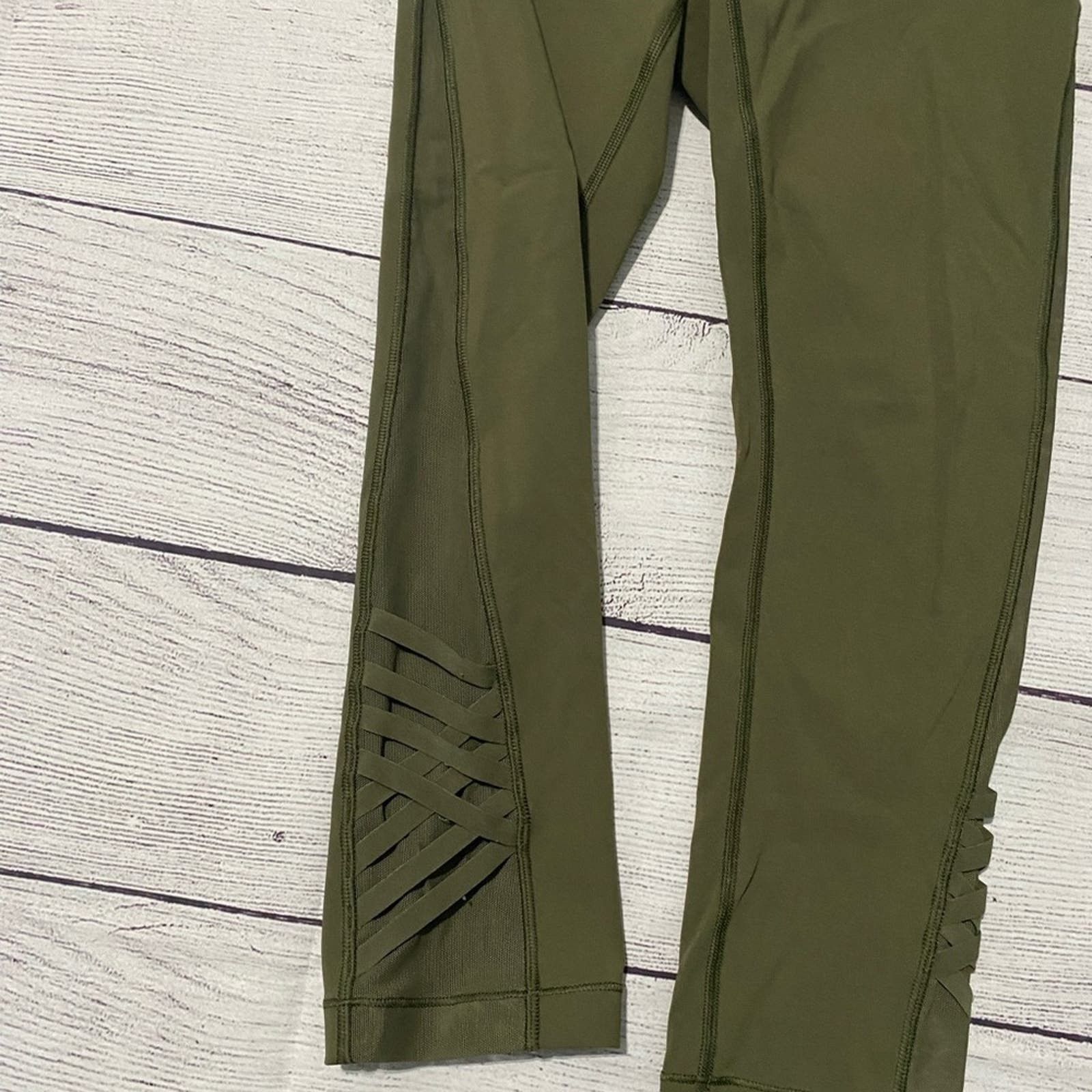 Lululemon Lululemon leggings Size 28" / US 6 / IT 42 - 6 Thumbnail