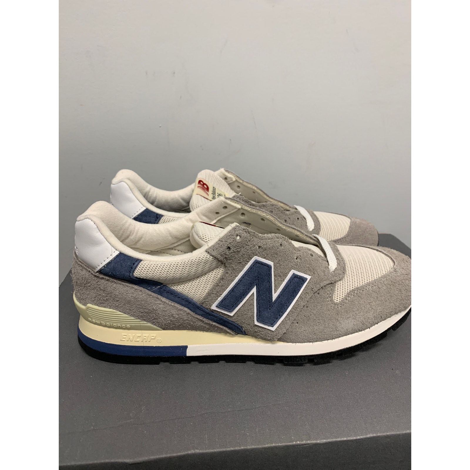 New Balance New Balance 996 MiUSA Grey Day Size US 10.5 / EU 43-44 - 1 Thumbnail