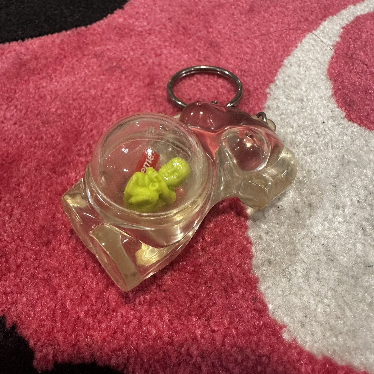 Supreme Pregnant Woman Supreme Keychain Size ONE SIZE - 1 Thumbnail