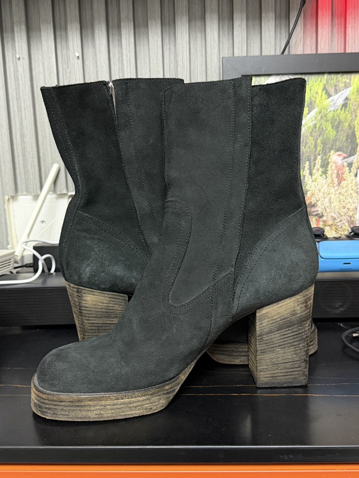 Rick Owens 🦂😮‍💨Ss05 SCORPIO suede heel Boots Size US 9 / EU 42 - 18 Thumbnail
