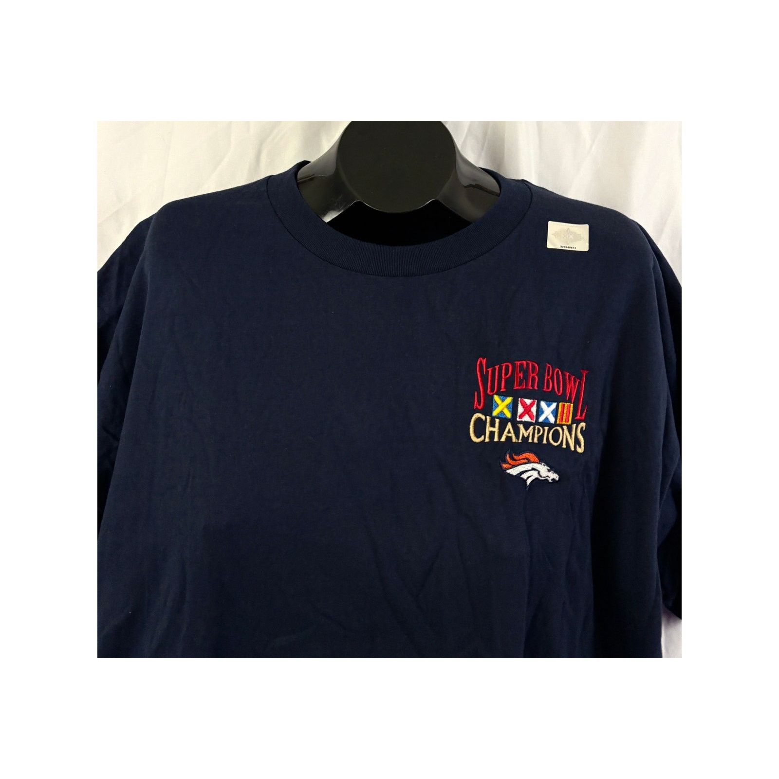 Lee Vintage Denver Broncos Super Bowl XXXII T-Shirt Navy Lee XL Size US XL / EU 56 / 4 - 7 Thumbnail