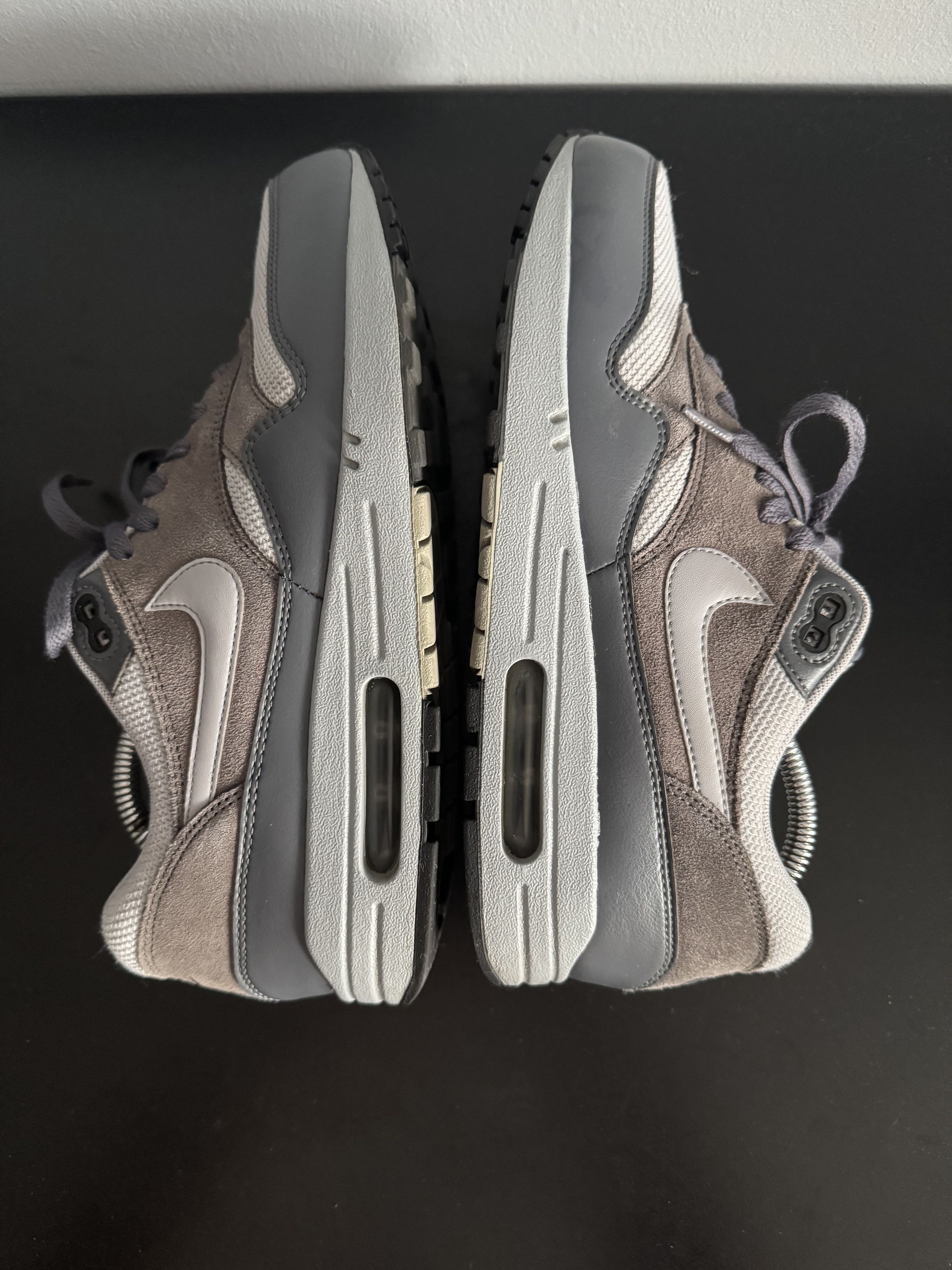 Nike 2015 Nike Air Max 1 Essential Wolf Grey atmos patta OG Size US 9.5 / EU 42-43 - 5 Thumbnail
