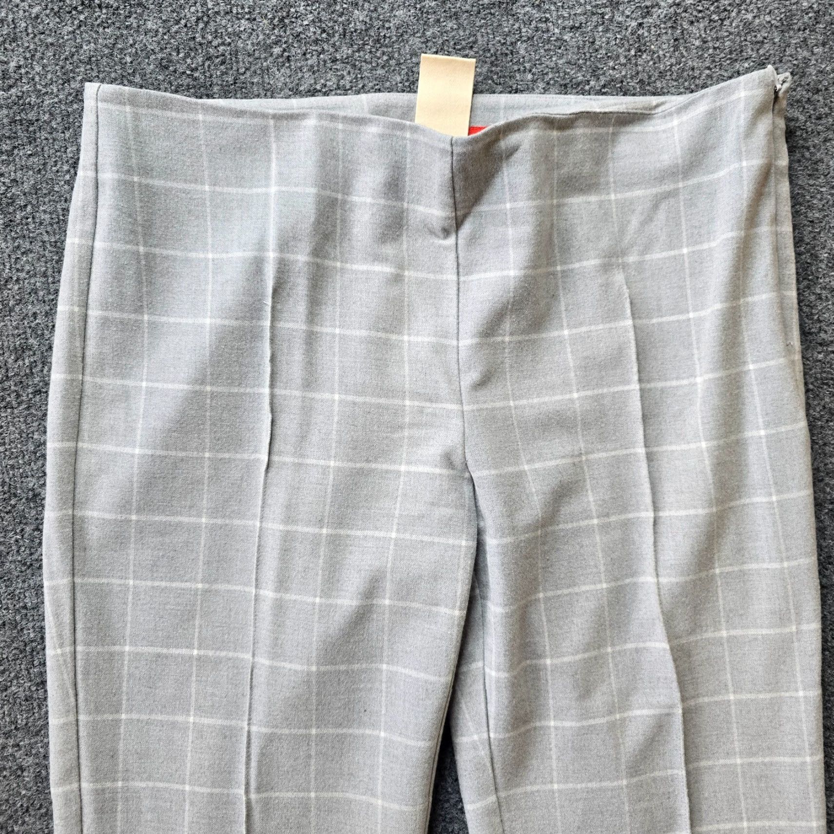 Anthropologie Anthropologie Cartonnier Pants Womens Size 8 Gray Plaid Tapered Capsule Career Office Pants Women Regular Inseam 28 in Gray Size 30" / US 8 / IT 44 - 2 Thumbnail