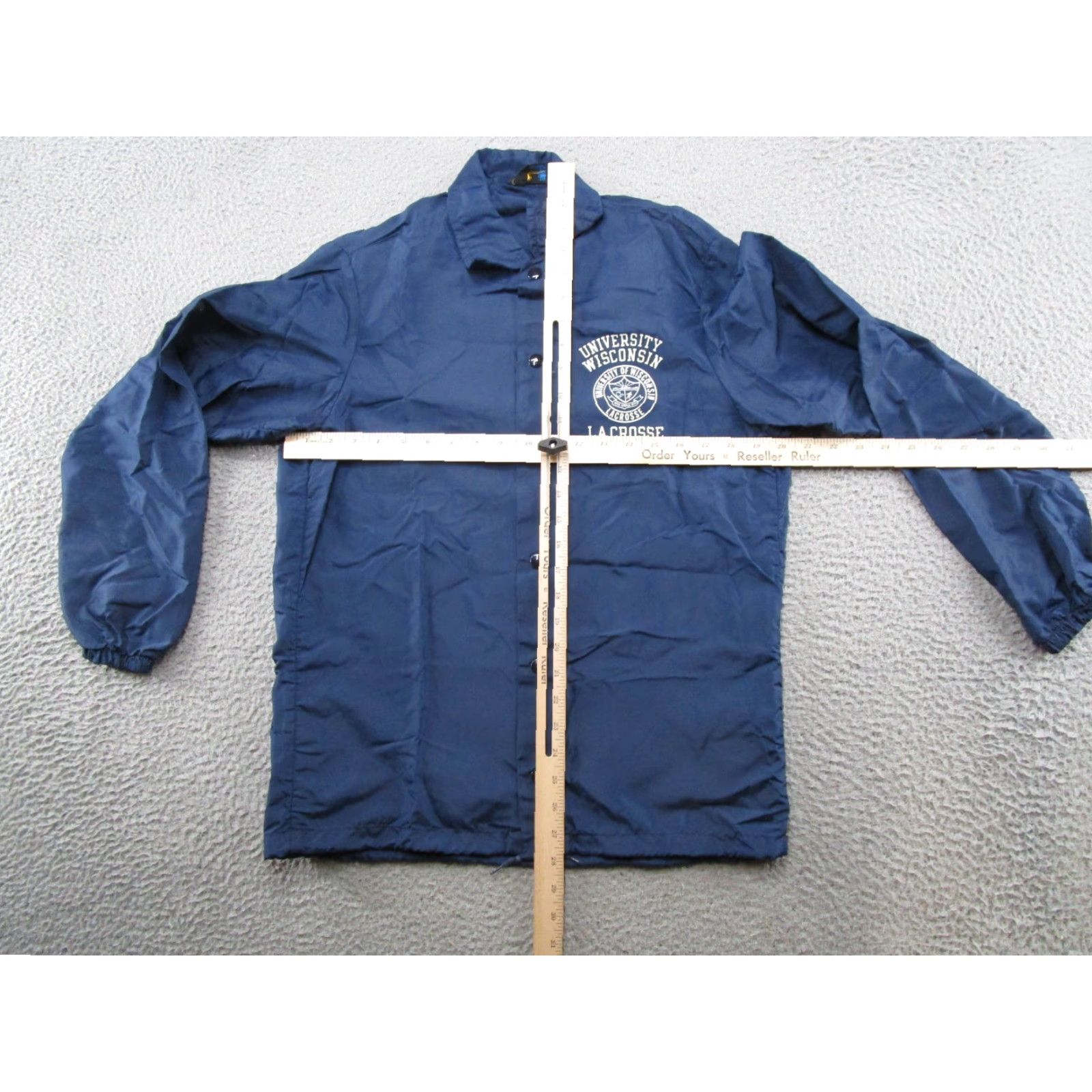 Champion VTG Champion Running Man UWL University of La Crosse Button Up Jacket Men L Blue Nylon Polyester Windbreaker Vintage Yes Size US L / EU 52-54 / 3 - 5 Thumbnail