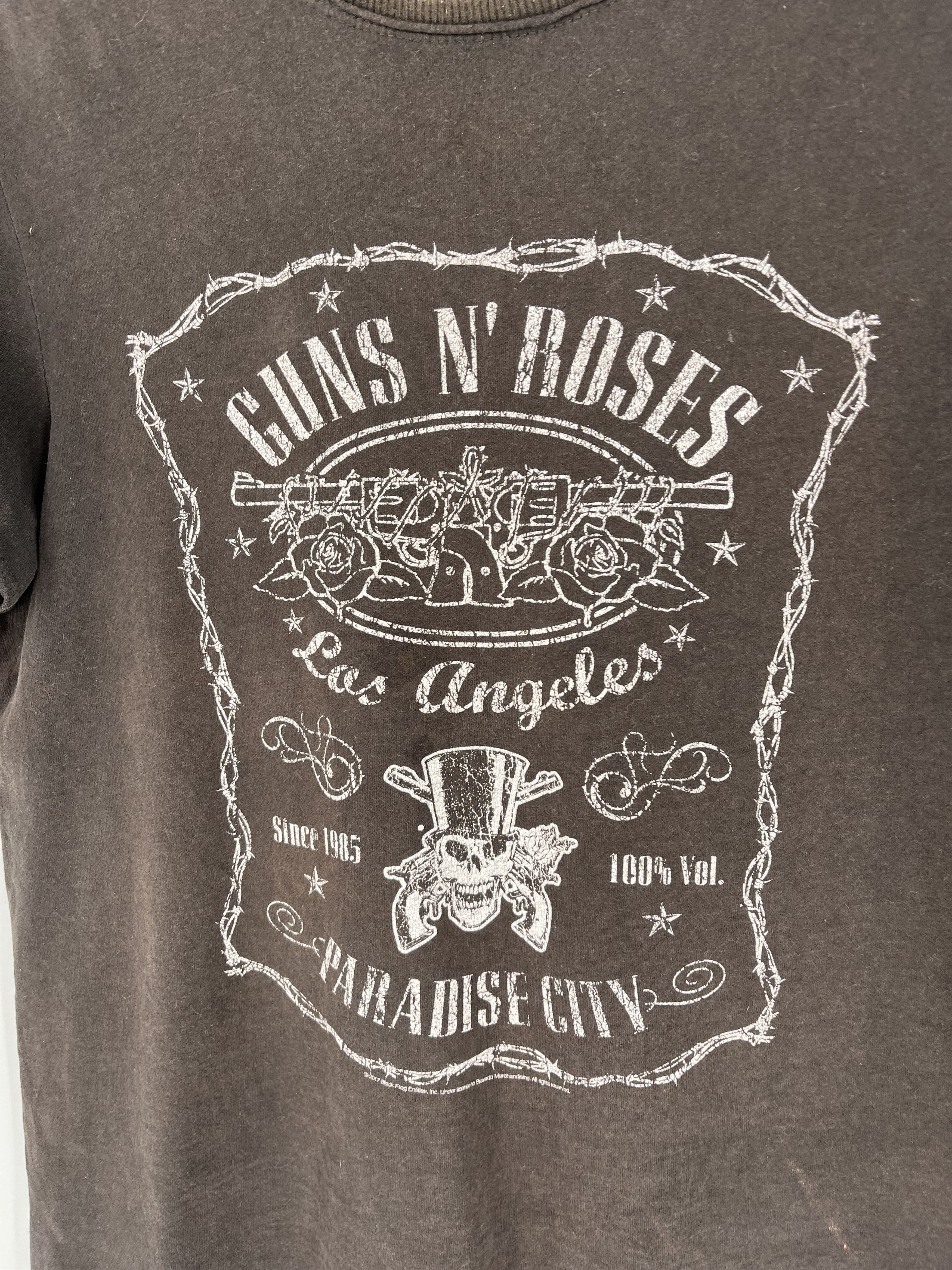 Guns N' Roses Vintage Y2K Guns And Roses tee Band Rock Metal streetwear Size US M / EU 48-50 / 2 - 7 Thumbnail