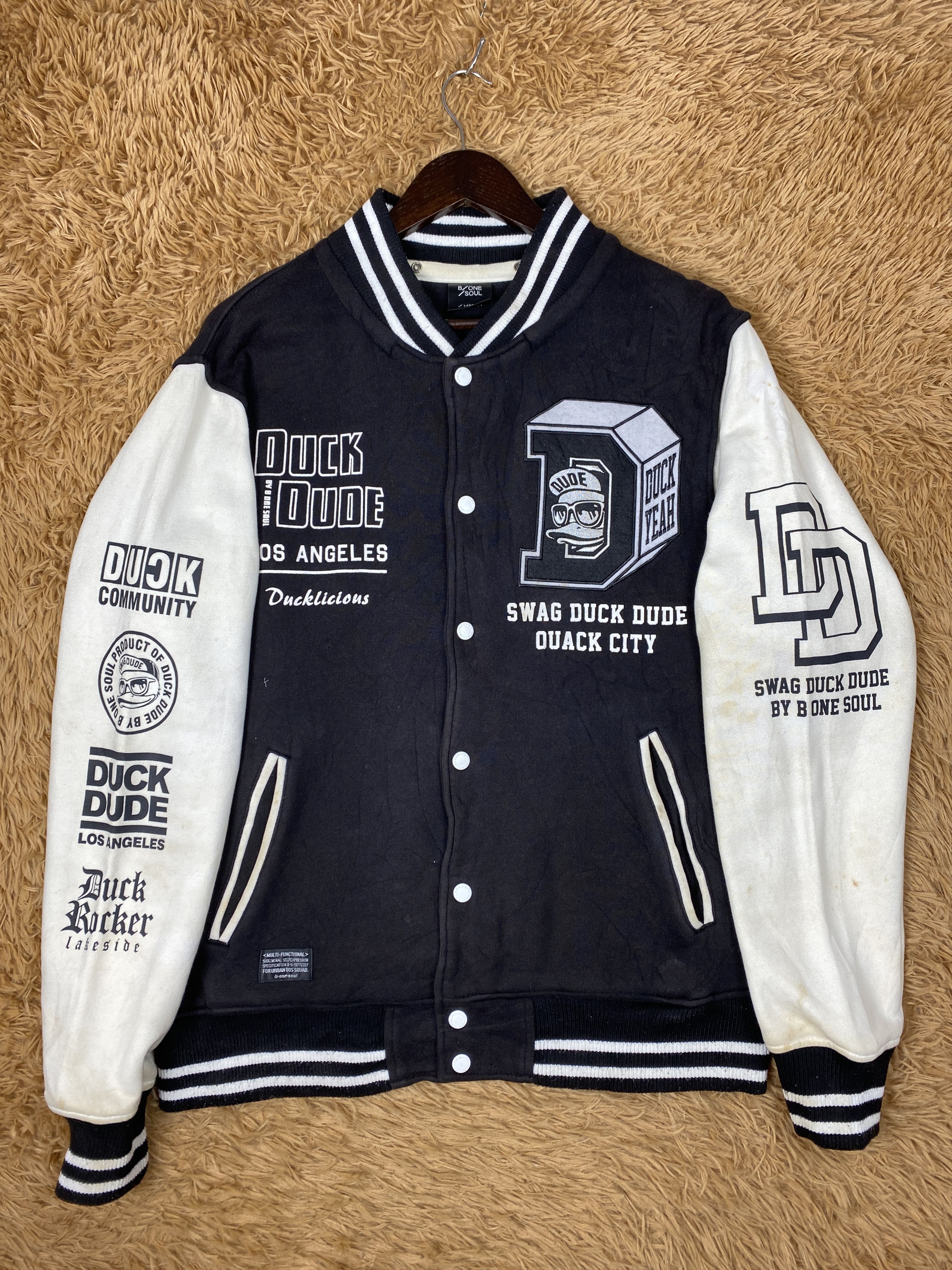 MLB Vintage Swag Duck Dude Button Varsity Sweatshirts PS0393 Size US L / EU 52-54 / 3 - 7 Thumbnail