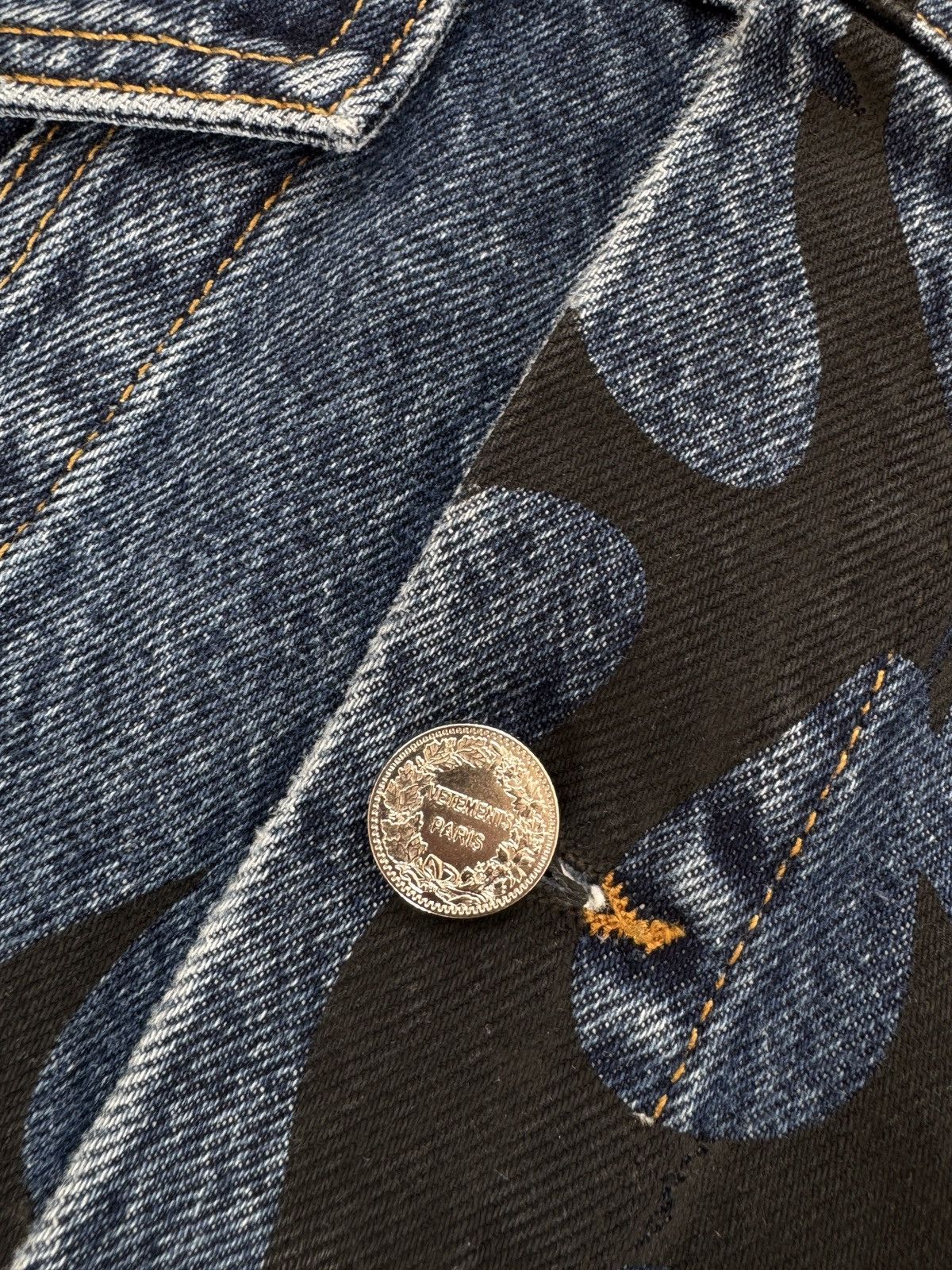 Vetements Vetements Denim Jacket Size US L / EU 52-54 / 3 - 4 Thumbnail
