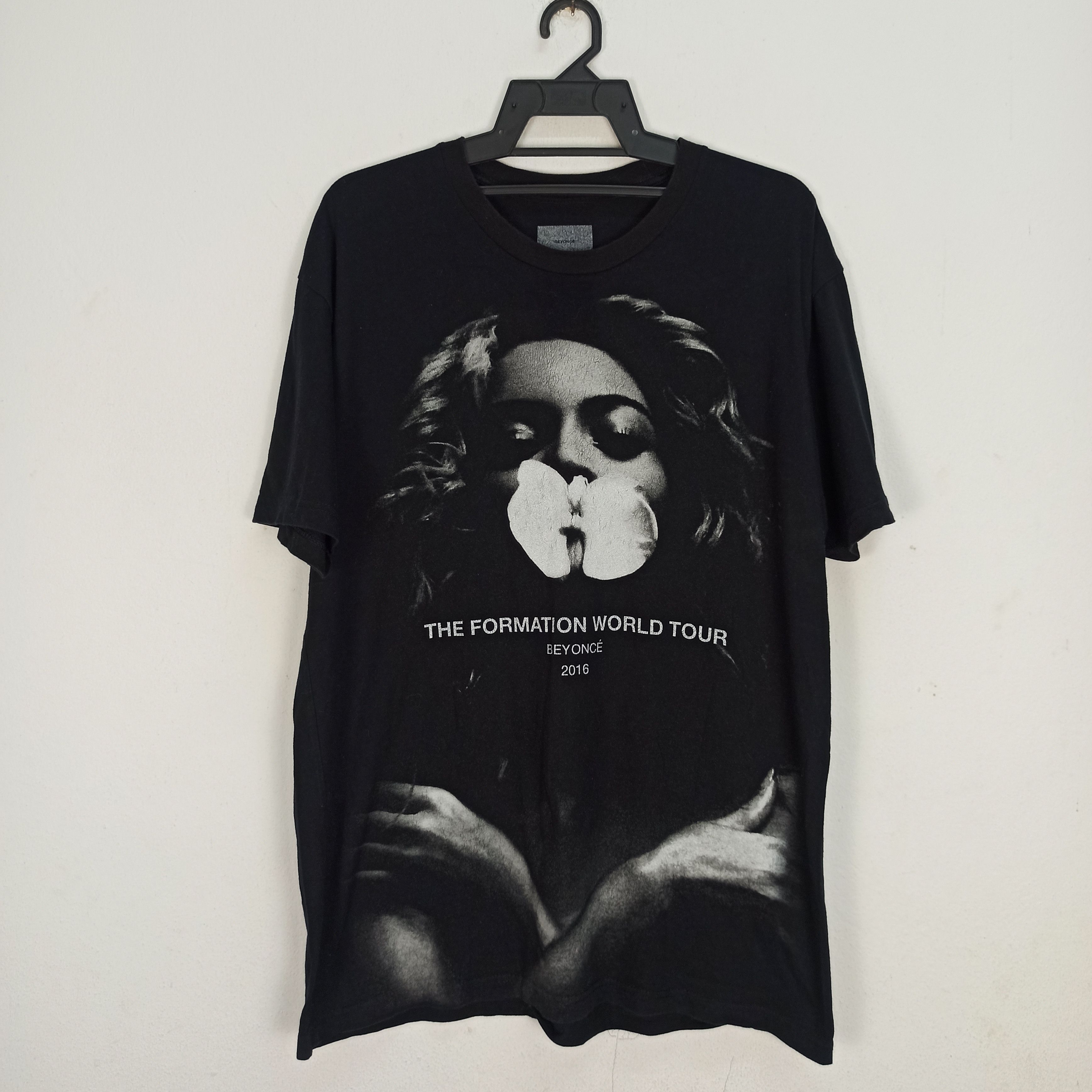 Beyoncé The Formation WorldTour 2016 Tee Beyonce The Formation World Tour, 2016 Medium T-Shirt Double