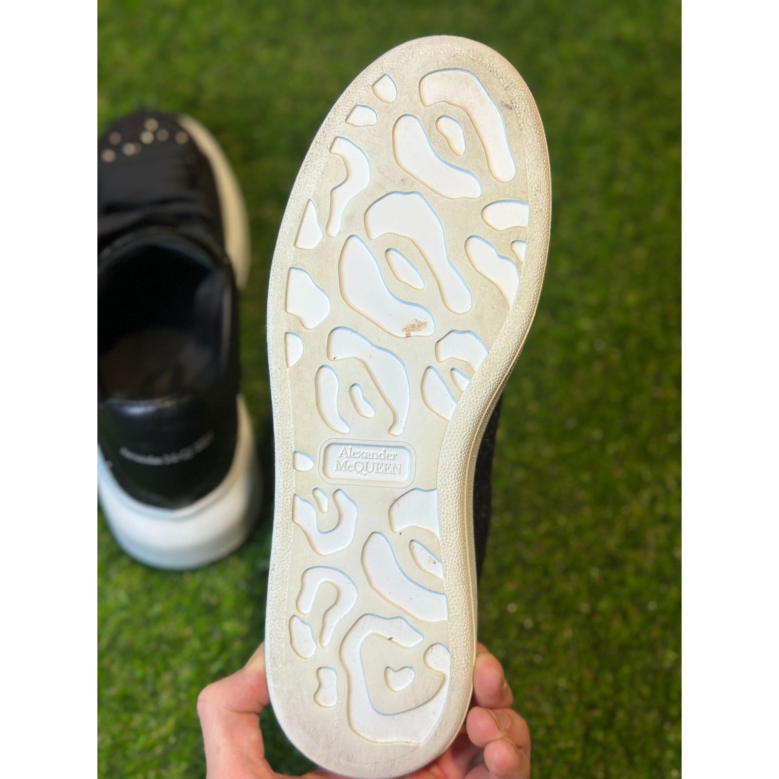 Alexander McQueen Alexander McQueen Wmns Sneaker 'Black White Glitter' | SZ 8W Size US 8 / IT 38 - 6 Thumbnail