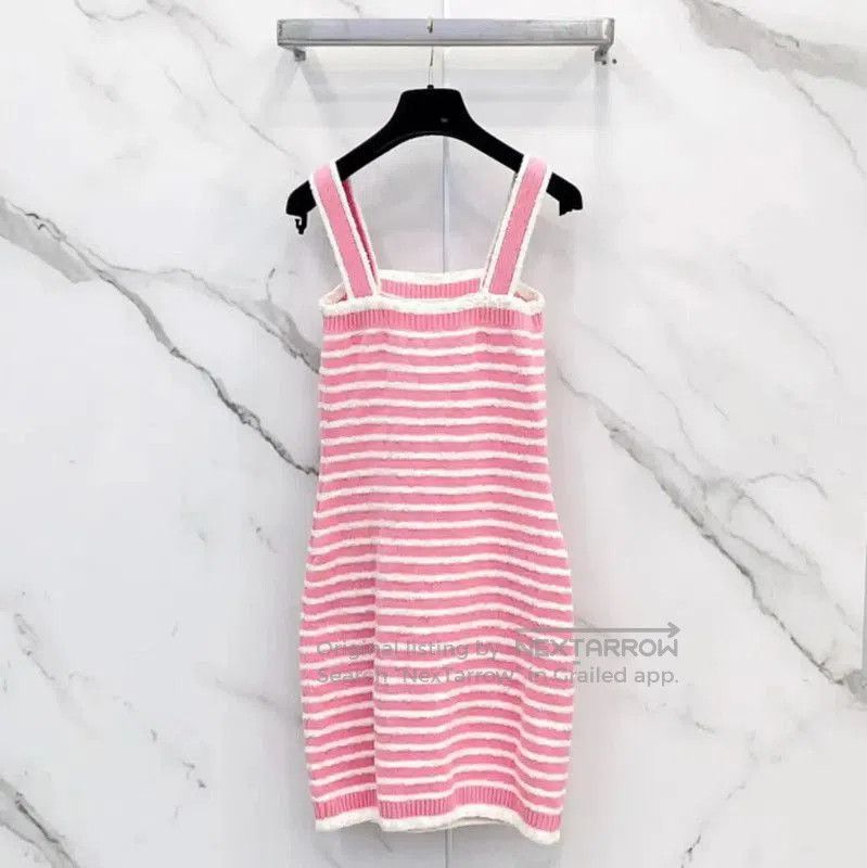 Chanel Chanel Pink Striped Wool Blend Dress . Size S / US 4 / IT 40 - 1 Thumbnail