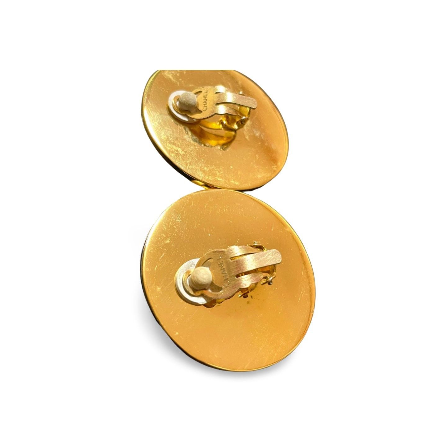 Chanel Vintage CHANEL red and gold round geometric design earrings Size ONE SIZE - 4 Thumbnail