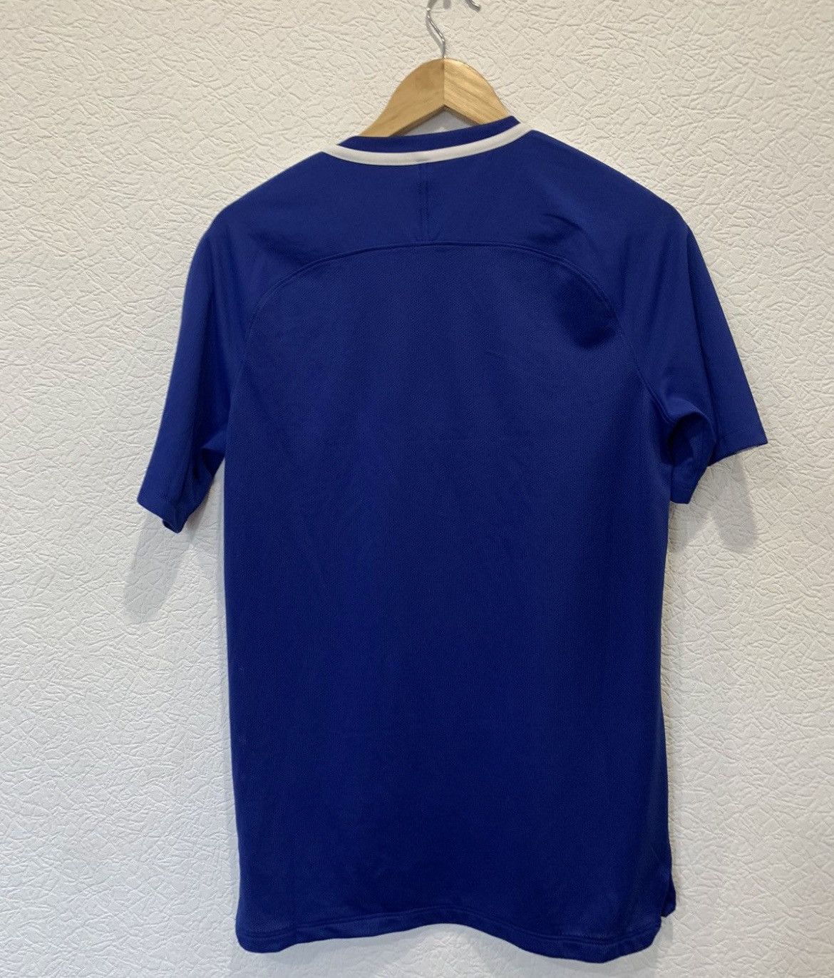 Nike CHELSEA NIKE CARABAO TRAINING SOCCER JERSEY FOOTBALL Size US M / EU 48-50 / 2 - 6 Thumbnail