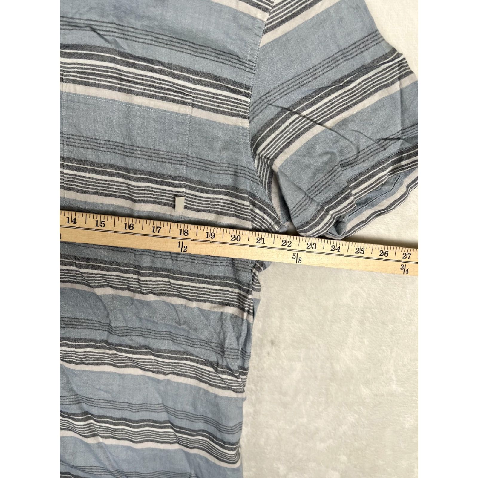 Quiksilver Vtg Quiksilver Shirt Mens XL Blue Striped Modern Fit Short Sleeve Button Front Size US XL / EU 56 / 4 - 5 Thumbnail