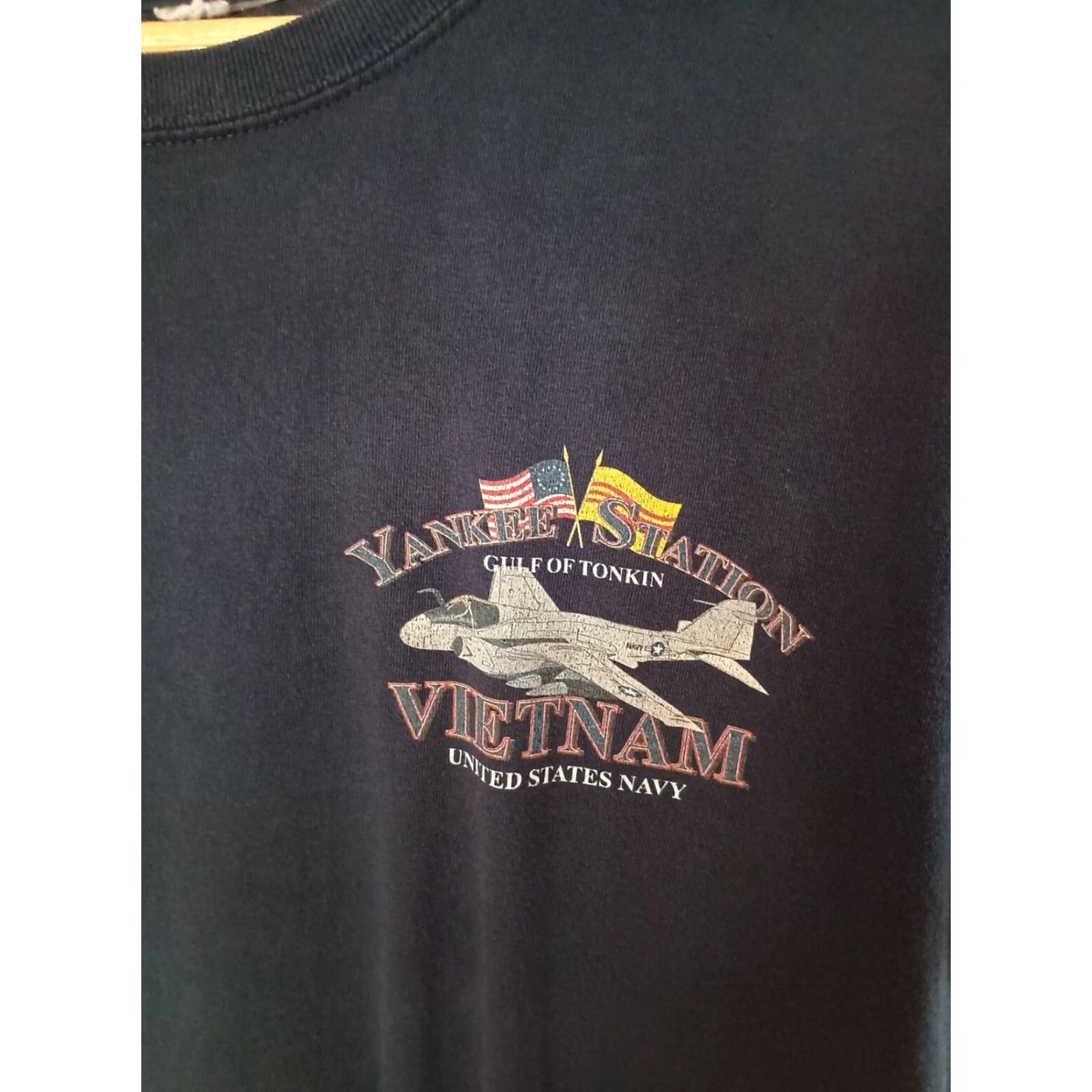 Vintage VINTAGE Yankee Station Gulf of Tonkin Navy T-shirt L Blue Mens Size US L / EU 52-54 / 3 - 2 Thumbnail