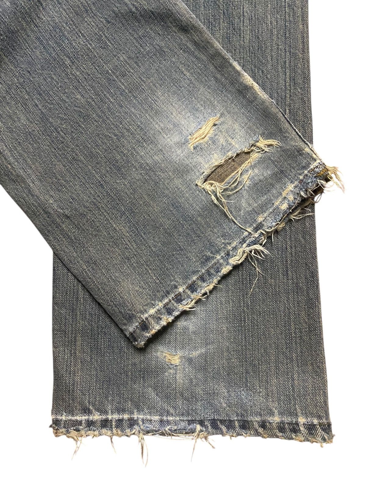 Wrangler Wrangler Authentic Western geams Distressed Loose Jeans Size US 30 / EU 46 - 18 Thumbnail