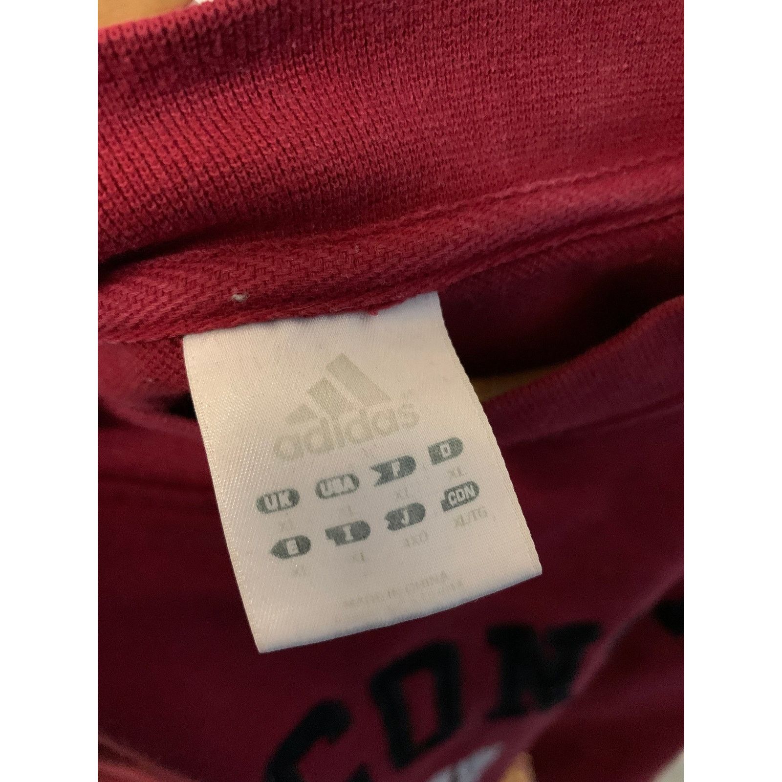 Adidas Vintage Wisconsin Badgers adidas crewneck Sweatshirt size XL Size US XL / EU 56 / 4 - 6 Thumbnail