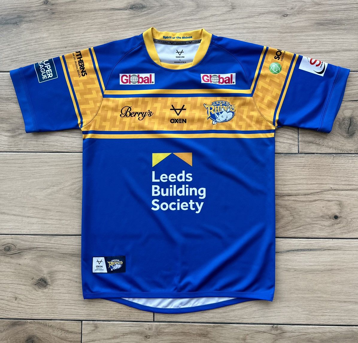 Other Leeds Rhinos Rugby League Team Shirt Oxen Men's Size L Size US L / EU 52-54 / 3 - 1 Thumbnail