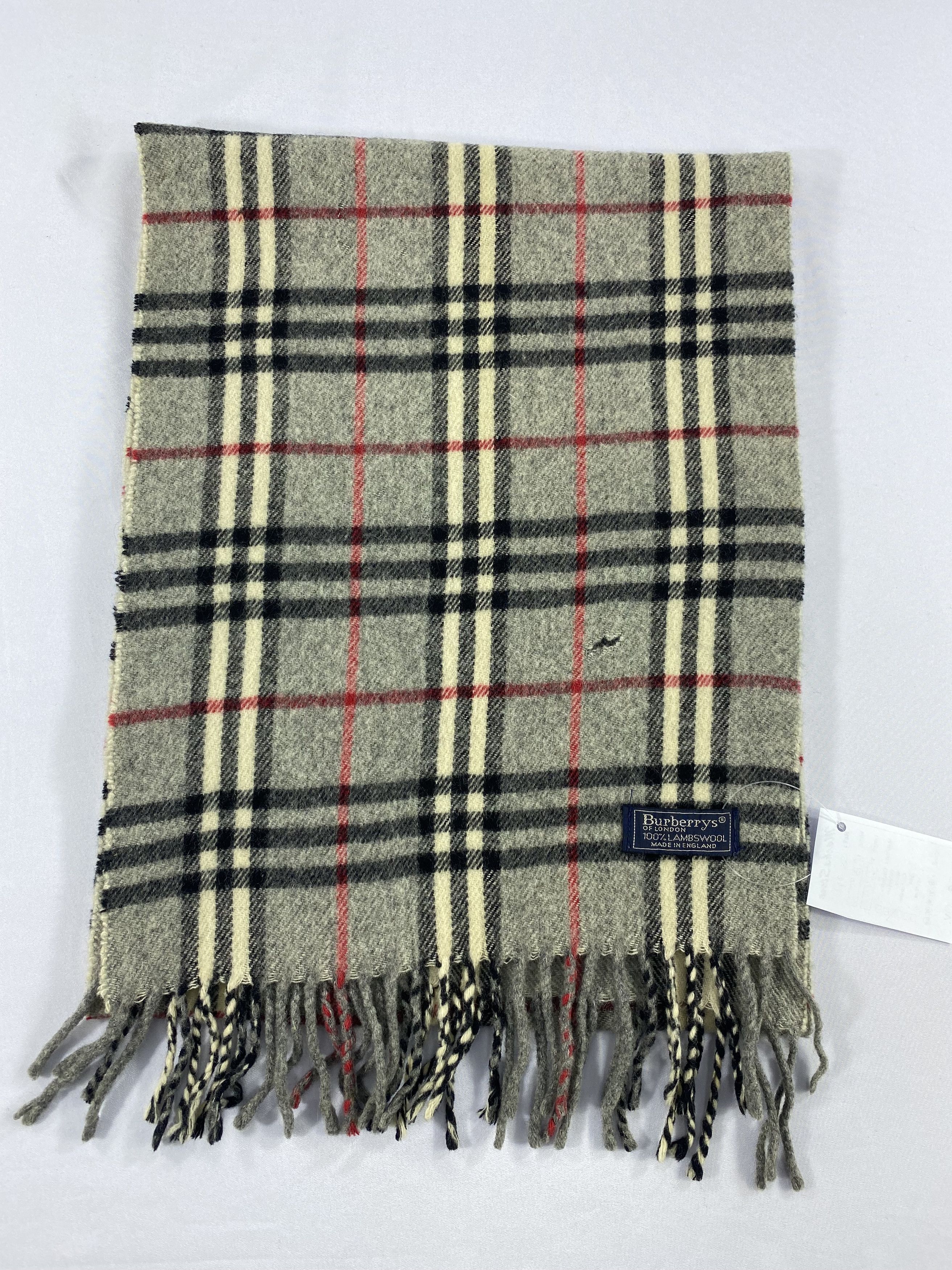 Burberry Burberrys Scarf / Muffler / Neckwear Size ONE SIZE - 4 Thumbnail
