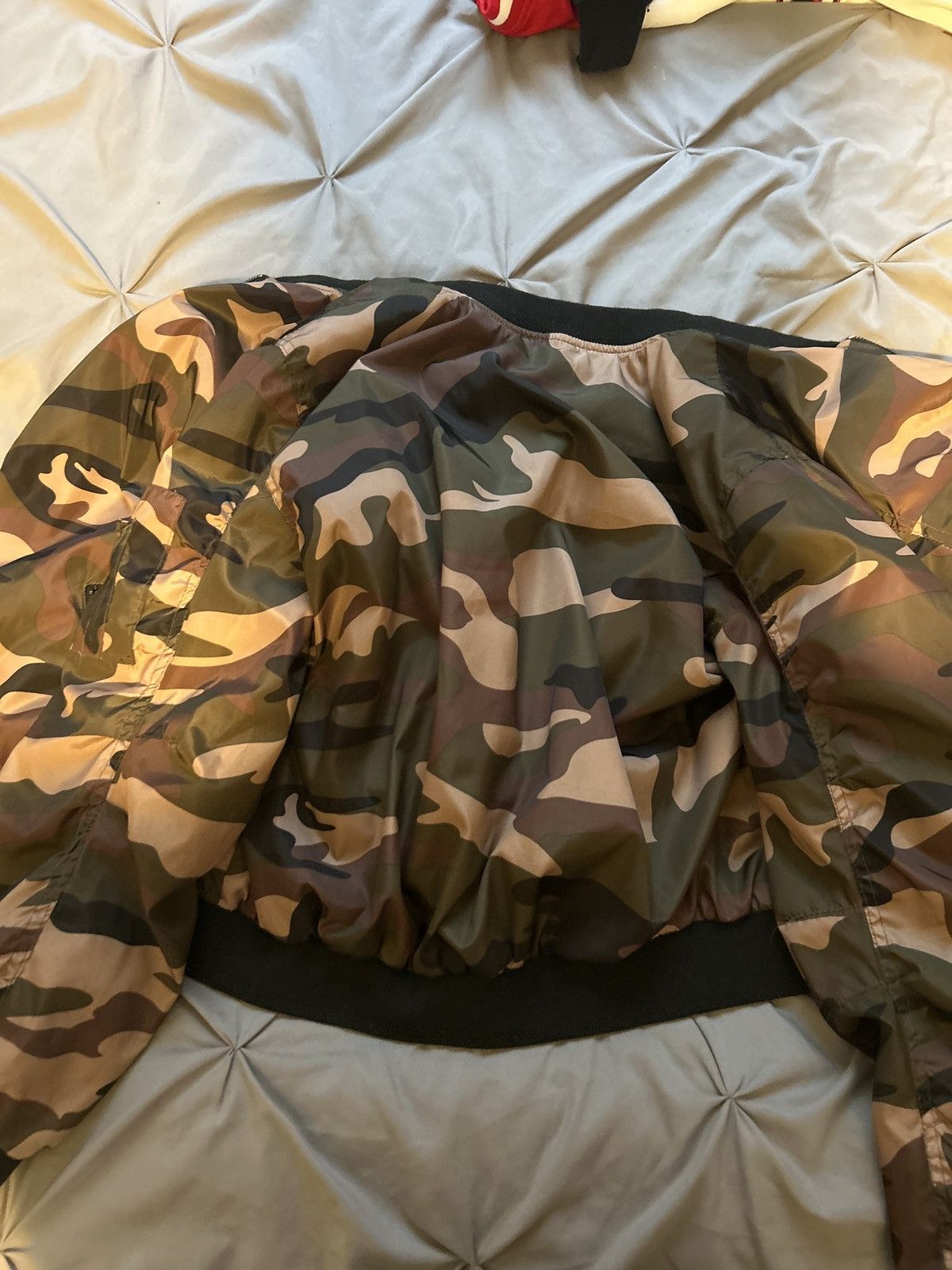 Vintage Camo Bomber jacket Size US M / EU 48-50 / 2 - 1 Thumbnail