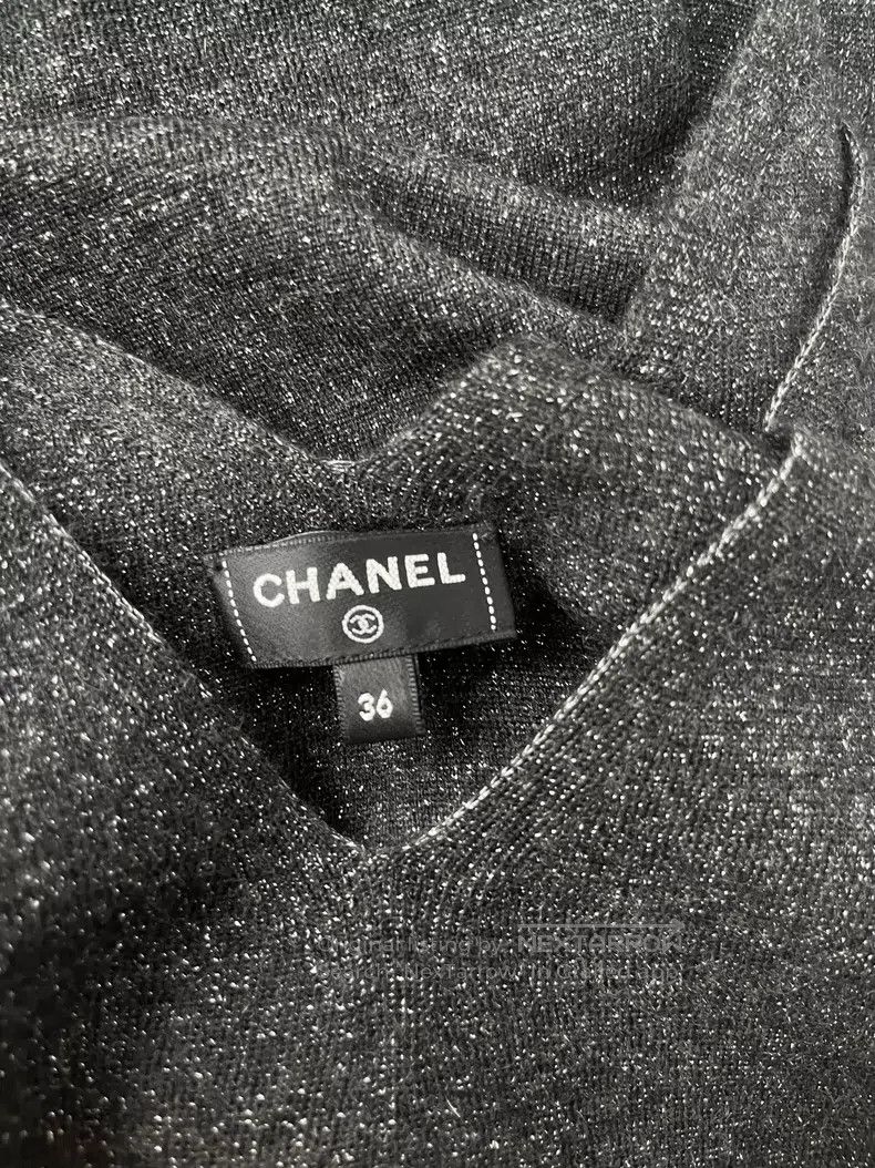 Chanel Chanel Black glitter V-neck knitted long skirt Size XS / US 0-2 / IT 36-38 - 4 Thumbnail