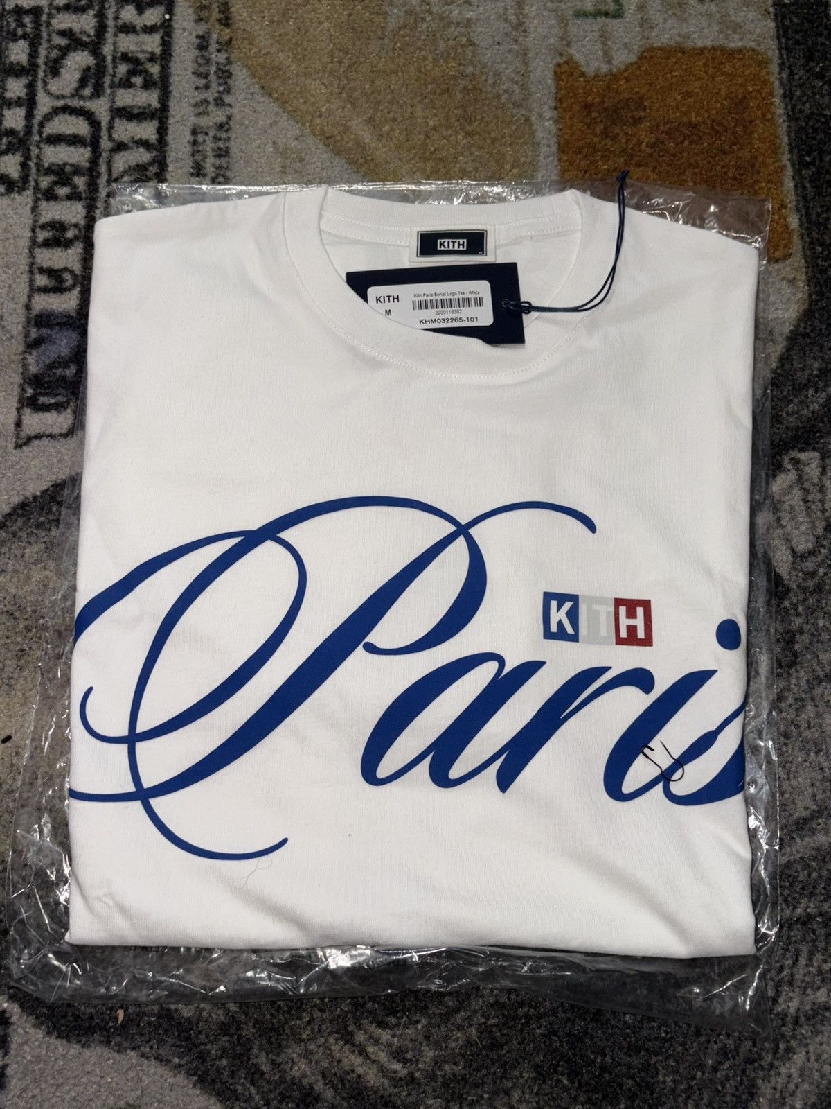 Kith Kith Paris Script Logo Tee White (Instore Exclusive) Size US M / EU 48-50 / 2 - 1 Thumbnail