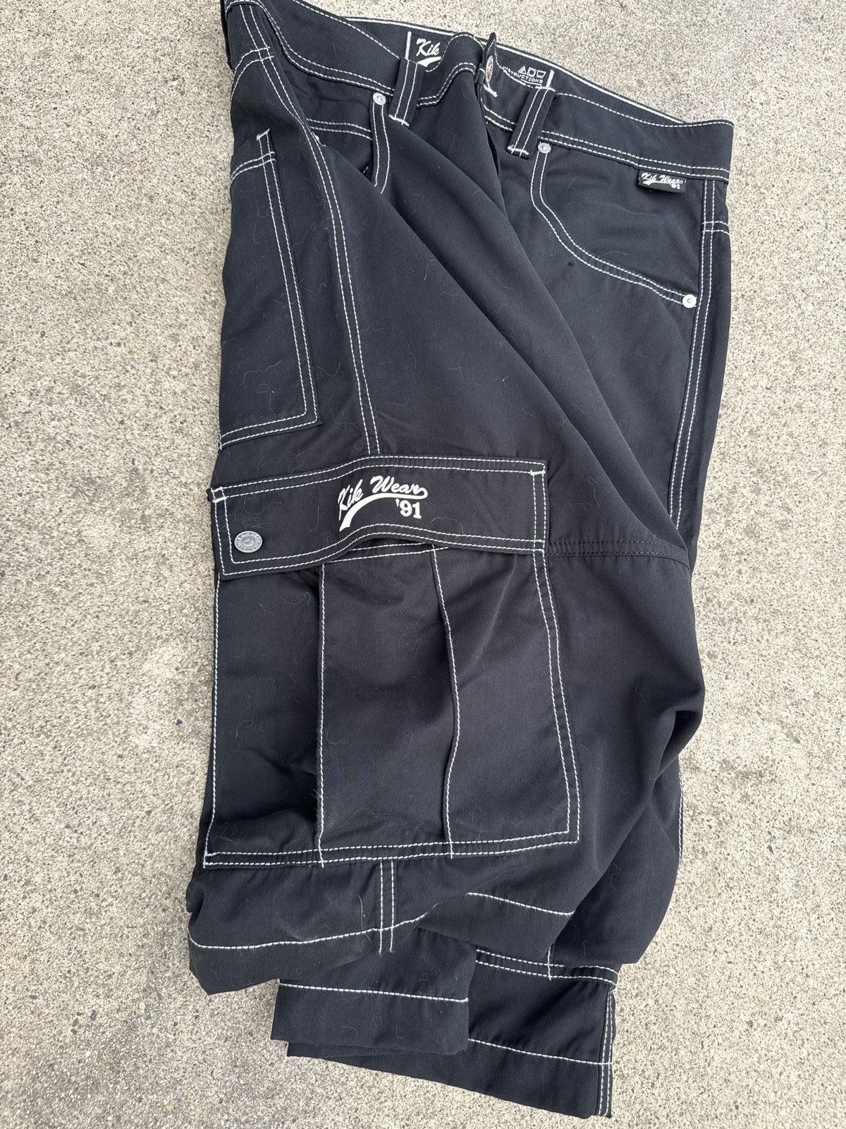 Other kikwear nylon microsuede cargo shorts Size US 32 / EU 48 - 3 Thumbnail