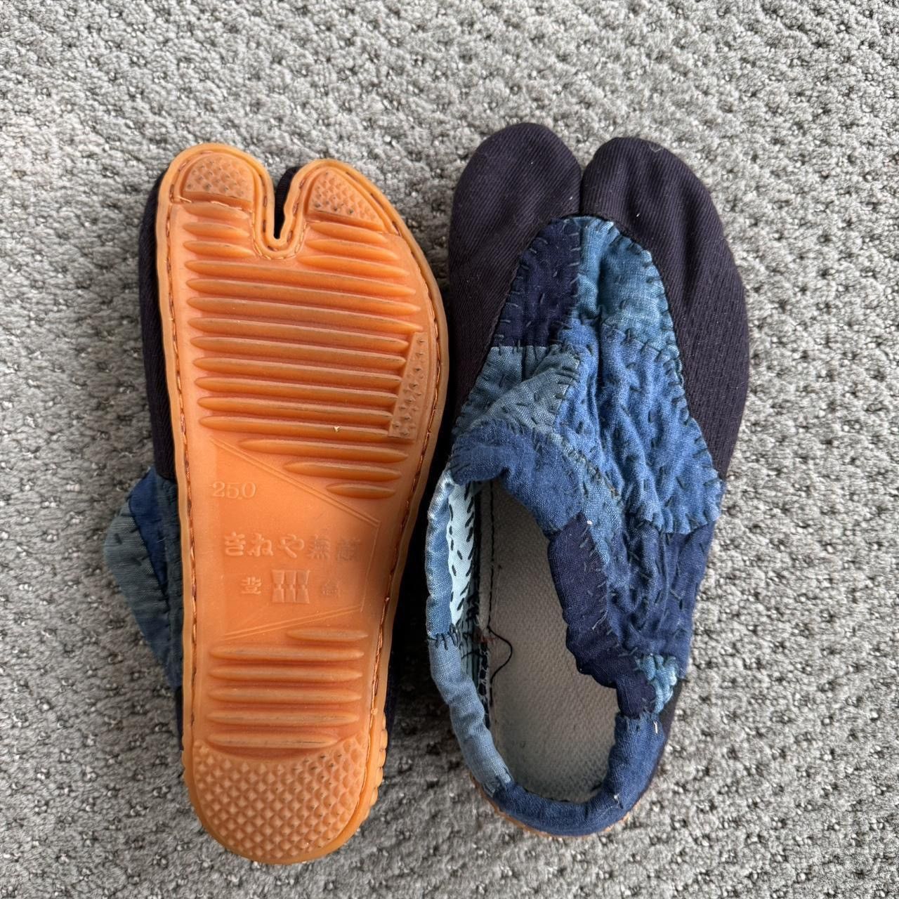 Japanese Brand Sashiko Tabi Mule Size US 7.5 / IT 37.5 - 2 Thumbnail