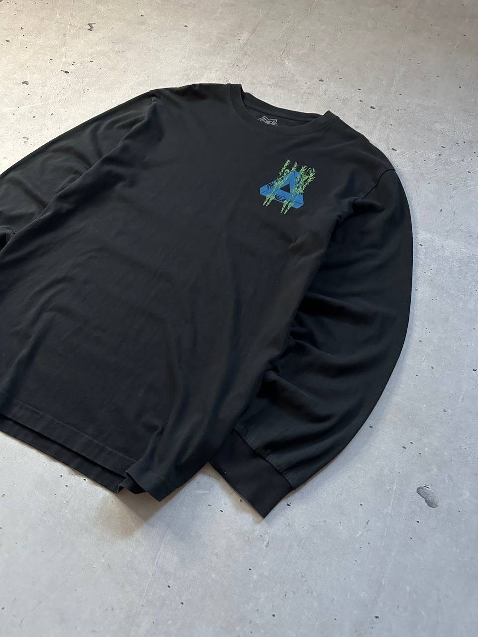 Palace × Vintage Palace Pair Of Hippys Skateboarding Longsleeve SK8 Y2K Rare Size US L / EU 52-54 / 3 - 7 Thumbnail