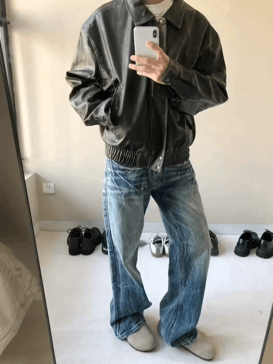 Jean Faded blue y2k washed gradient baggy jeans Size US 33 - 4 Thumbnail