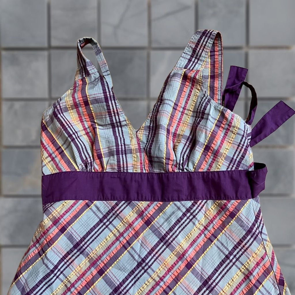Patagonia Patagonia Dress Womens 10 Mini Plaid Seersucker Netty Purple Short Size 10 Womens Size L / US 10 / IT 46 - 1 Thumbnail