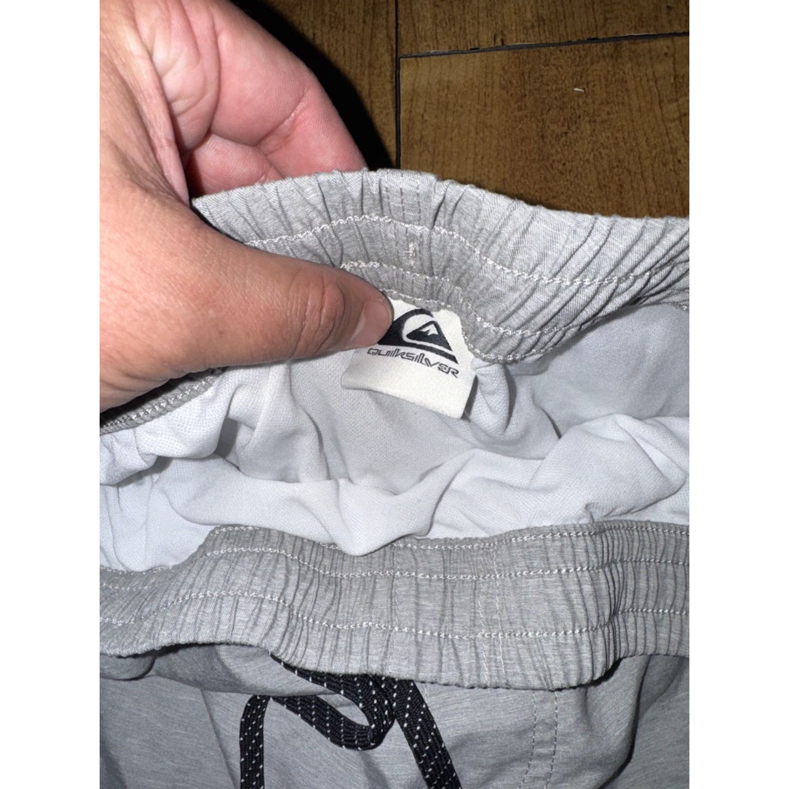 Quiksilver Quiksilver Board Shorts Mens M 28 Lined Gray Swim Trunks Trunks Beach Swim Bottoms Size US 31 - 4 Thumbnail