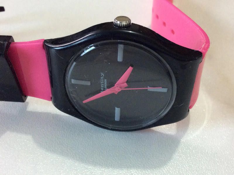 Designer identity black dial pink plastic strap watch Size ONE SIZE - 1 Thumbnail