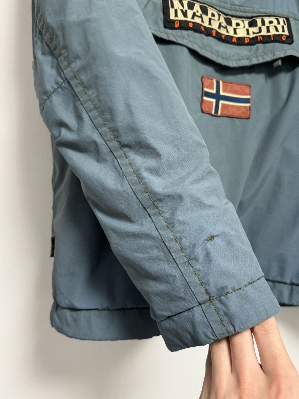 Napapijri Napapijri Jacket Anorak Vintage 90’s Vinatge Size US S / EU 44-46 / 1 - 15 Thumbnail