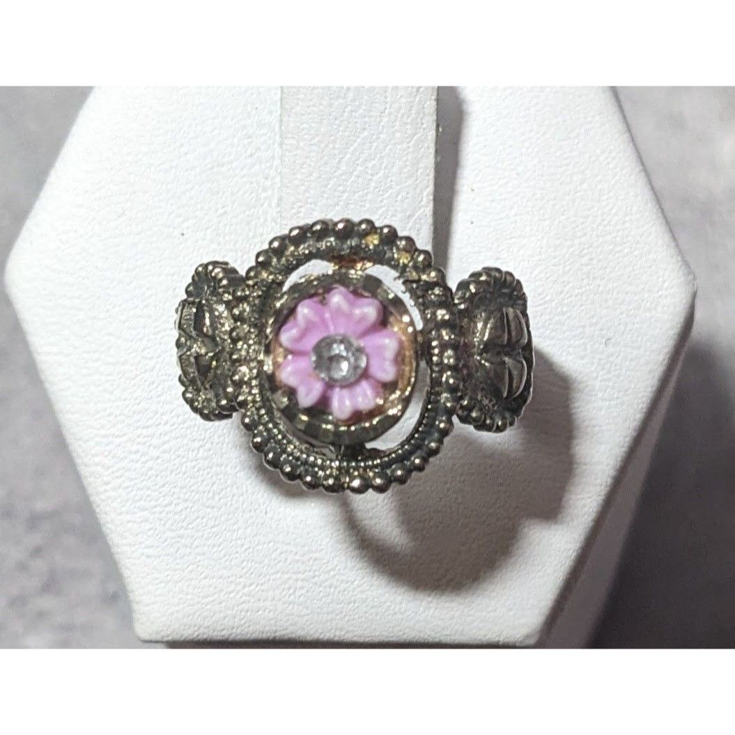 Other Purple Floral And Silver Tone Fashion Ring Size 4 1/2 Size ONE SIZE - 1 Thumbnail