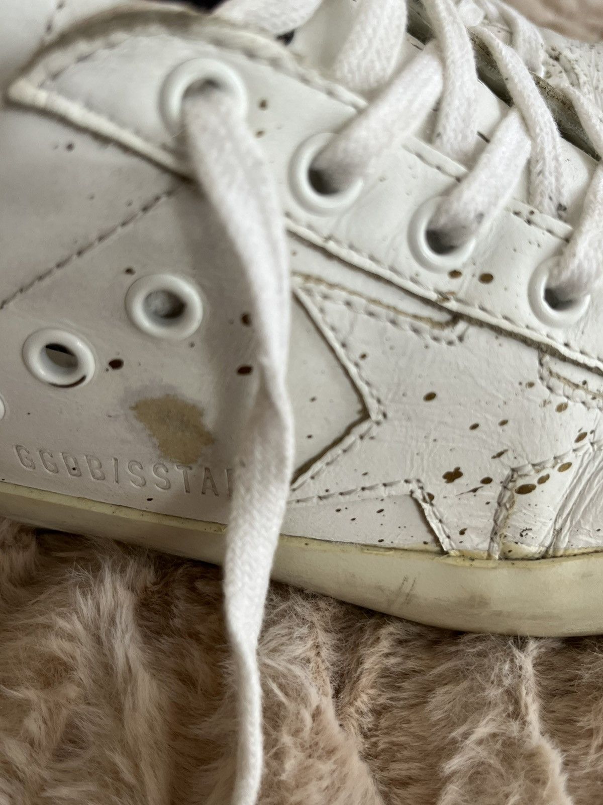 Golden Goose Golden Goose White and Gold Paint Splatter Size US 6 / IT 36 - 3 Thumbnail