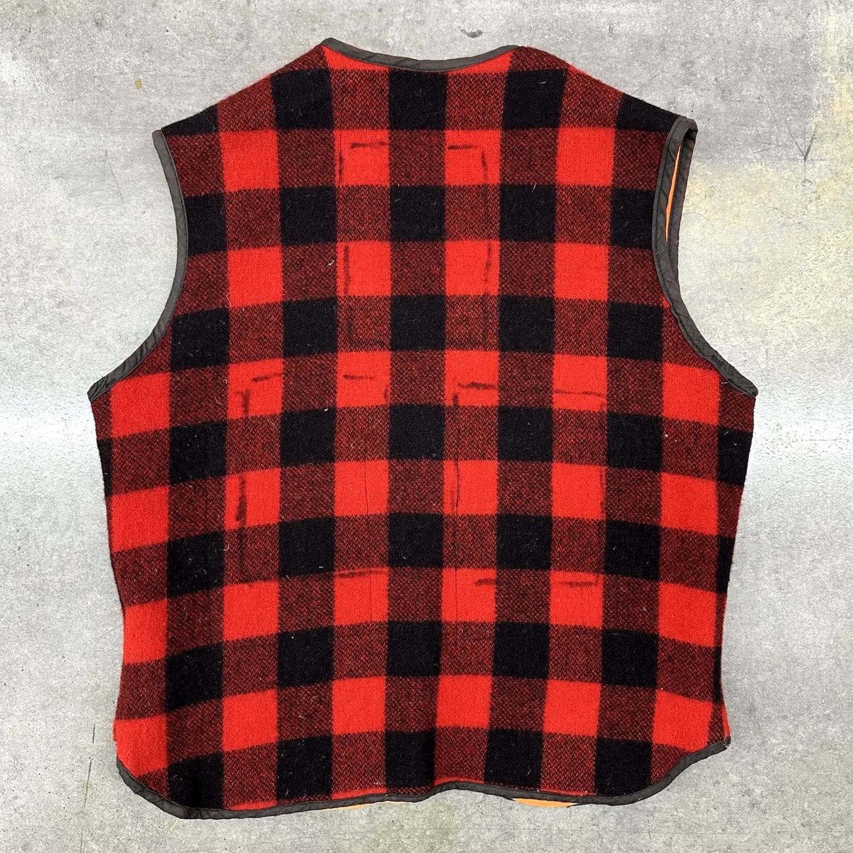 Vintage VINTAGE Hyman Best Hunting Vest Red Plaid Wool Snap Button USA Large Mens Size US L / EU 52-54 / 3 - 4 Thumbnail