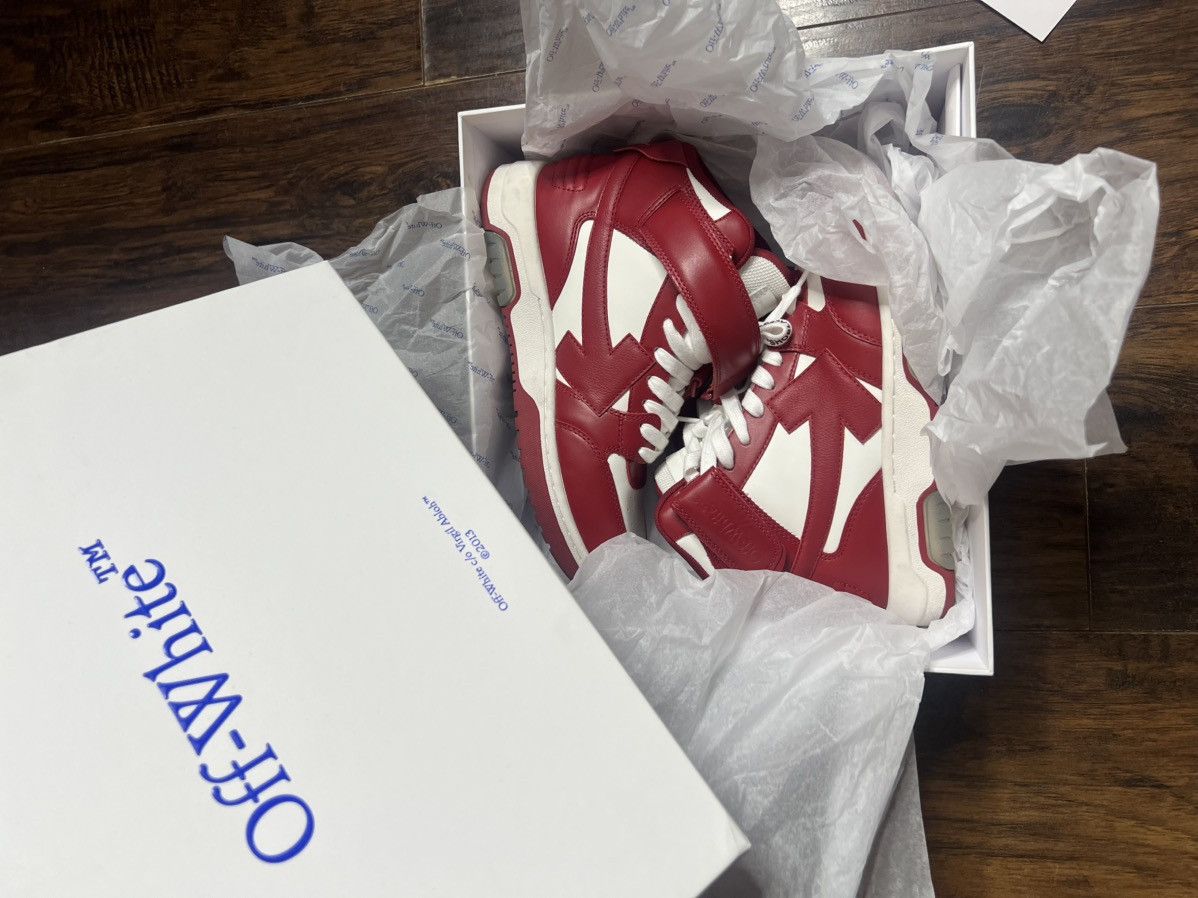Red and white out of office OFF- white hi top sneaker