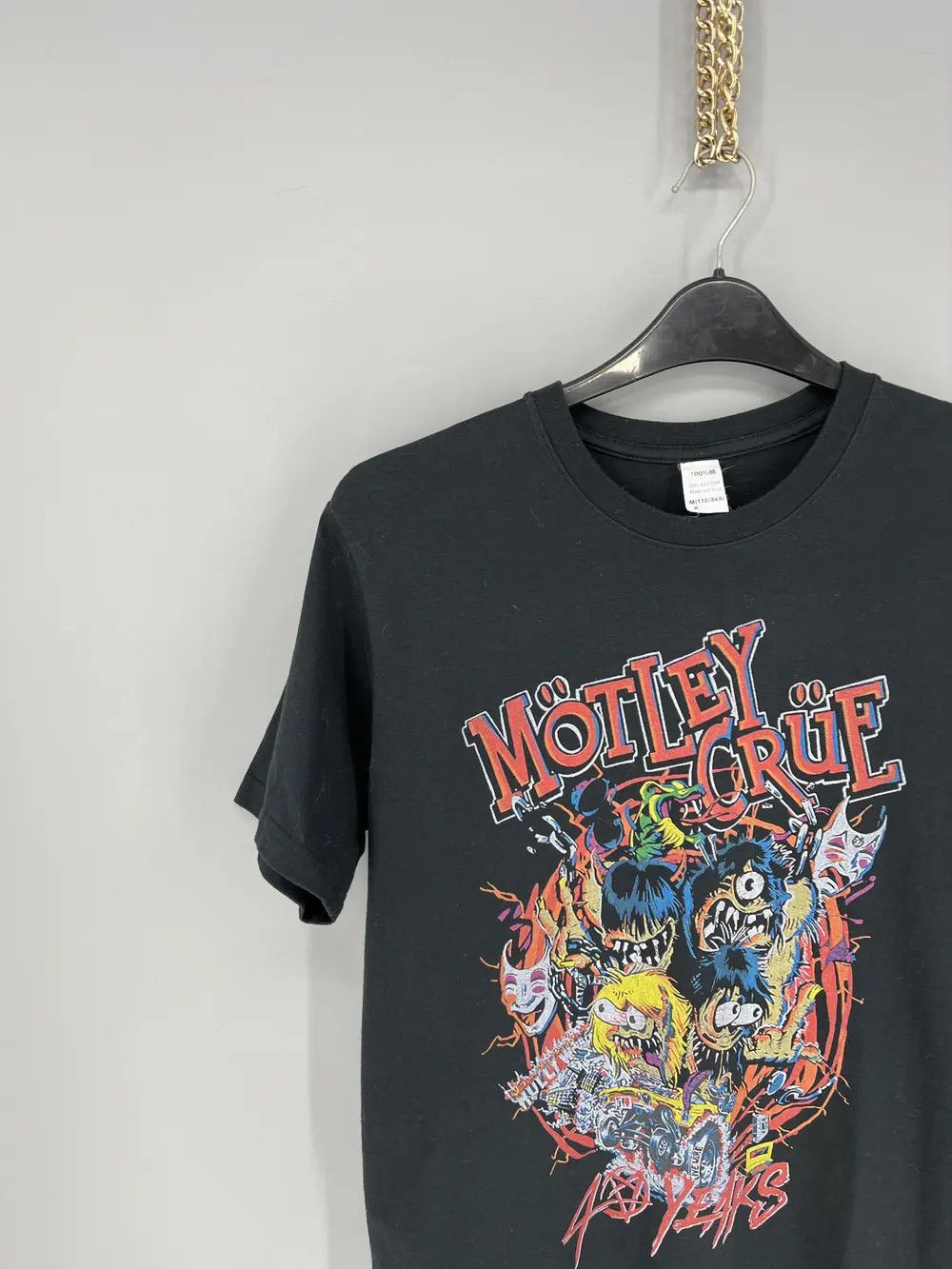 Band Tees Vintage Y2K Motley Crue Tour Tee Band Rock T Shirt Size US M / EU 48-50 / 2 - 4 Thumbnail